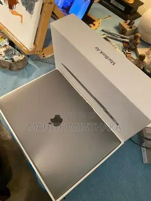 Apple MacBook Air 13