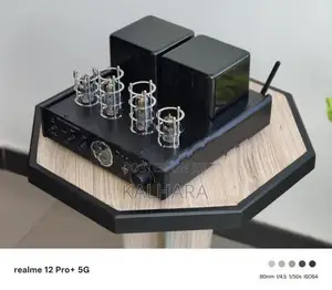 Hyper Sound AV2030 Vacuum Tube Stereo Integrated Amplifier .