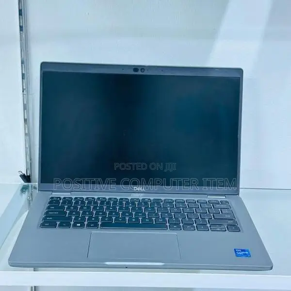 Dell Latitude i7 11th Gen-16GB RAM 256GB SSD Laptop
