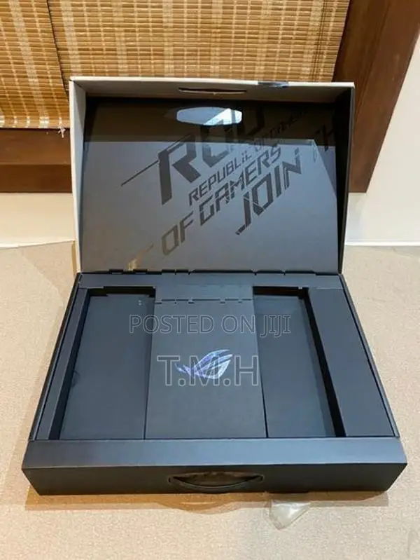 ASUS Zephyrus G16 RTX 4070 Laptop