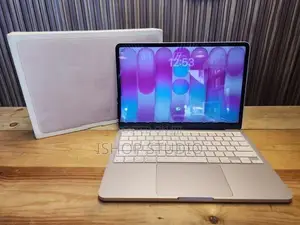 MacBook Neo ( Silver & Pink ) 256GB