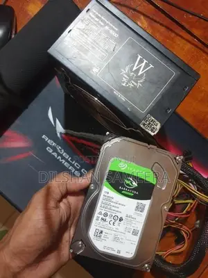 1TB Seagate HDD 500W PSU With Large Mouse Pad