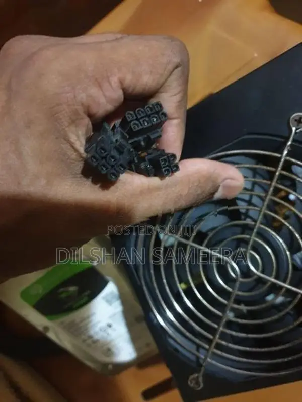 1TB Seagate HDD 500W PSU With Large Mouse Pad