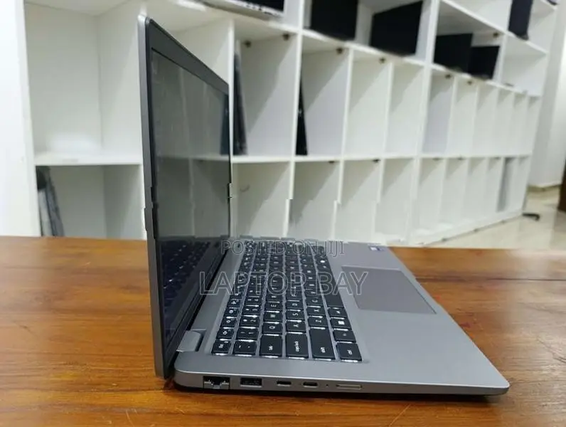 Dell Latitude 5450 Ultra 5 - 135U 13th Gen