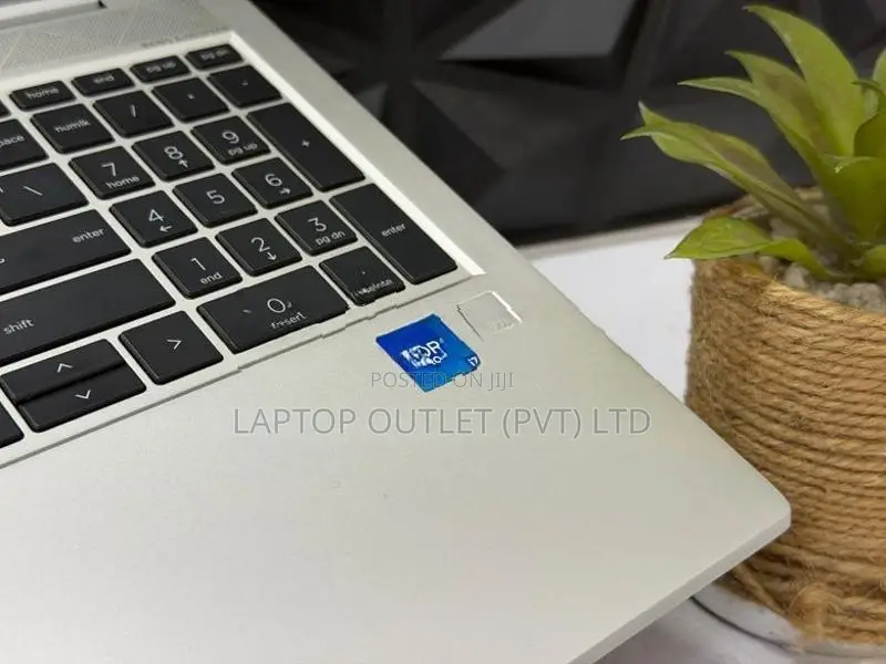 HP Elitebook 850 G8 - Core i7-11th Gen 16GB RAM 512GB NVMe