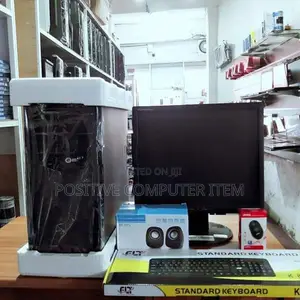 Intel i5 3.20GHZ 8GB RAM-19" Monitor Full Set
