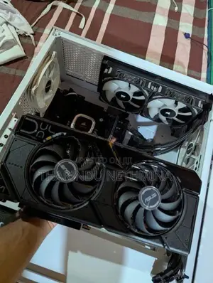 Ryzen 5 7600X gaming PC