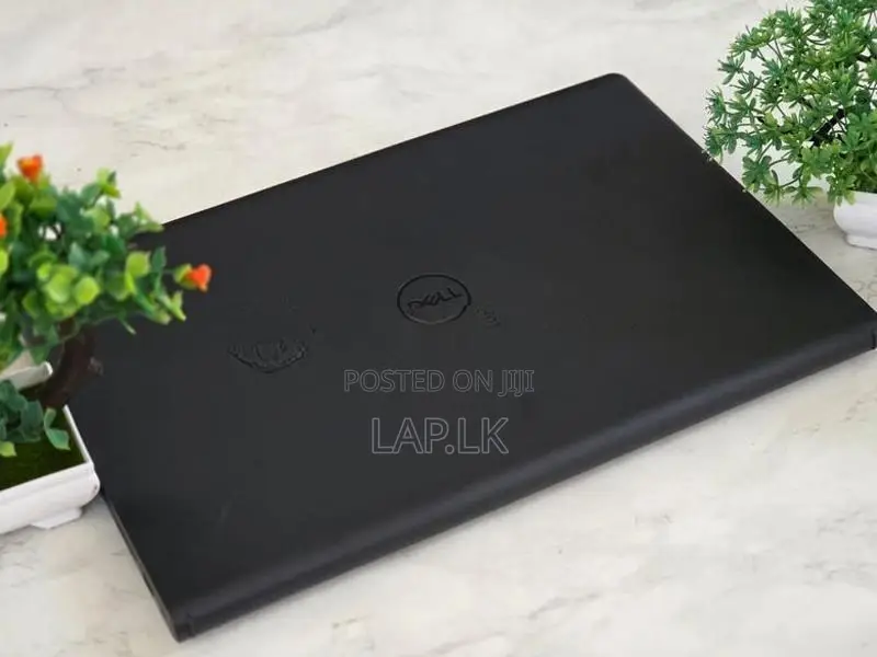 Dell Vostro 3520 Core i5 12th GEN 15.6-inch Full HD 16GB RAM 512GB NVM