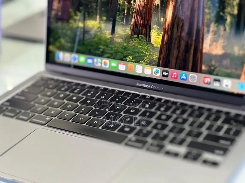 Apple MacBook Air M1 Chip 8GB RAM 256GB SSD