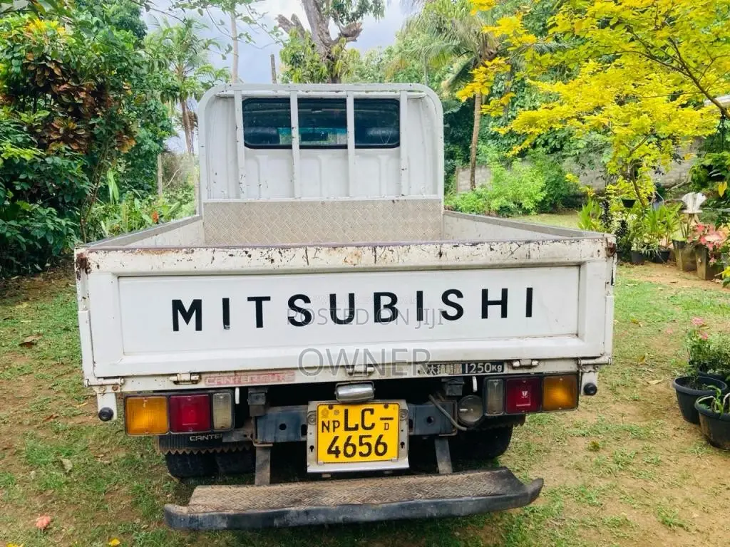Mitsubishi Canter 2003 Crew Cab (Used)