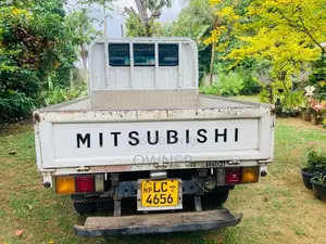 Mitsubishi Canter 2003 Crew Cab (Used)