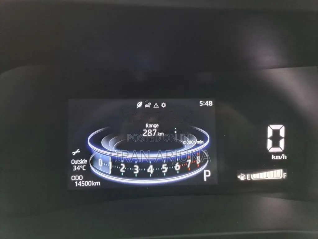 Toyota Raize 2025 SUV (Used)