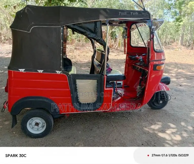 Bajaj 2 Stroke 1998 Three Wheel (Used)