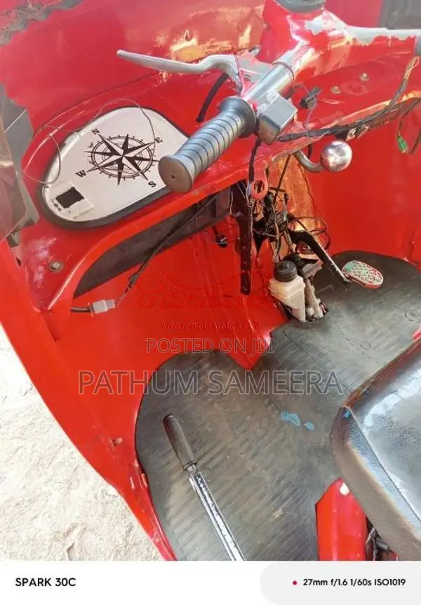 Bajaj 2 Stroke 1998 Three Wheel (Used)