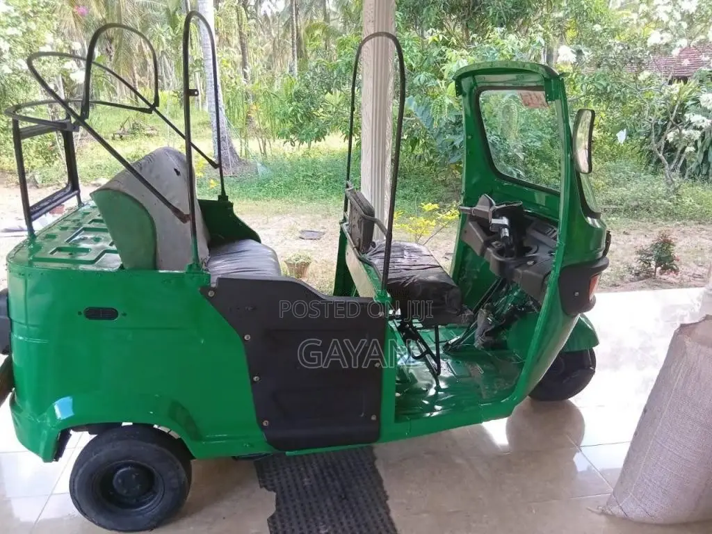 TVS King 2013 Three Wheel (Used)