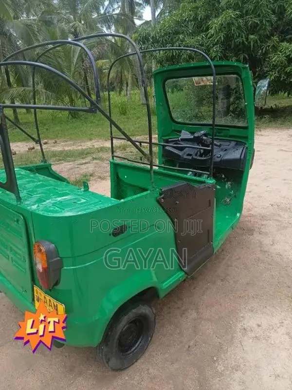 TVS King 2013 Three Wheel (Used)