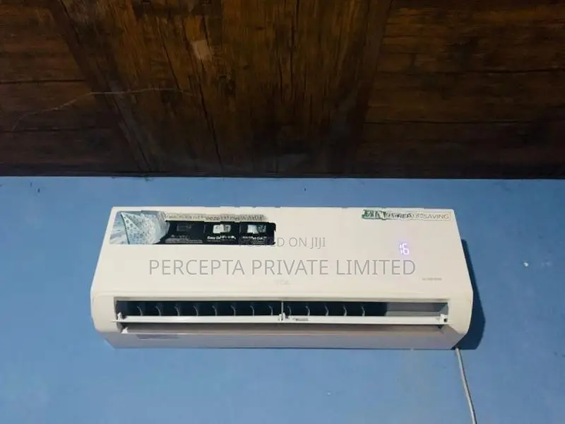 TCL BREEZEIN Inverter 12000BTU Air Conditioner Brand New