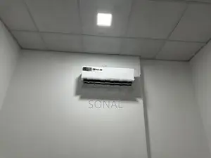 TCL 12000 BTU Non-inverter Air Conditioner SaveIN Series
