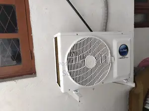 LLOYD 24000 BTU Inverter Air Conditioner 3 Star