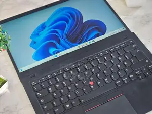Lenovo Core i7 8565U–8th GEN 14″ FullHD 16GB RAM 512GB SSD