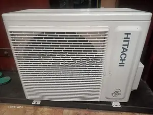 Hitachi 12000BTU Inverter Ac