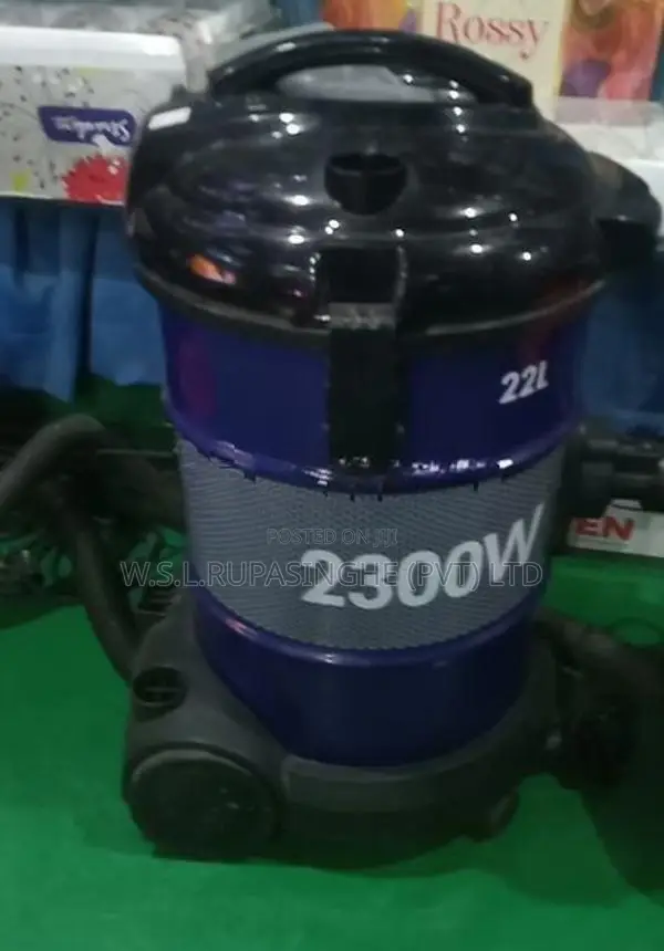 HOOVER VACCUM CLEANER