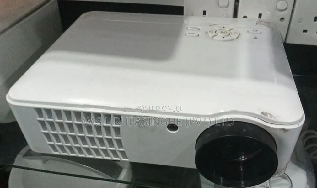 LED PROJECTOR