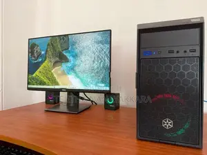 Ryzen 3 3200G| Vega 8 Graphics Desktop PC