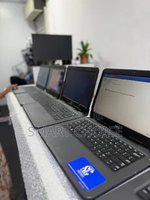 Dell i3 7th Gen laptop