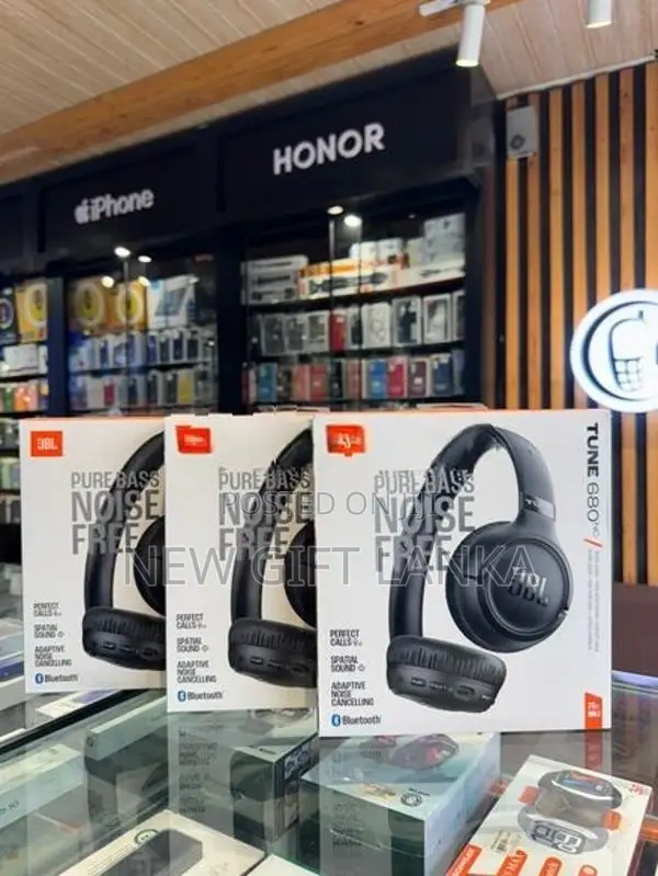 JBL Tune 680NC Headphone