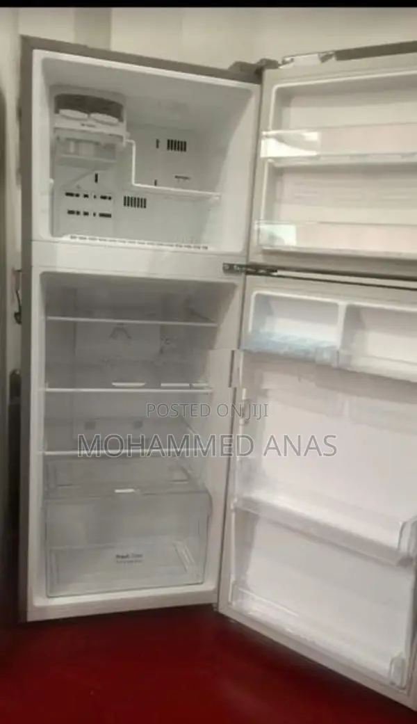 275L LG Refrigerator