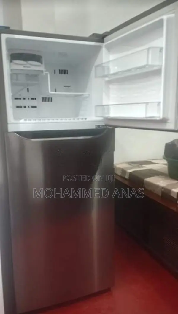 275L LG Refrigerator