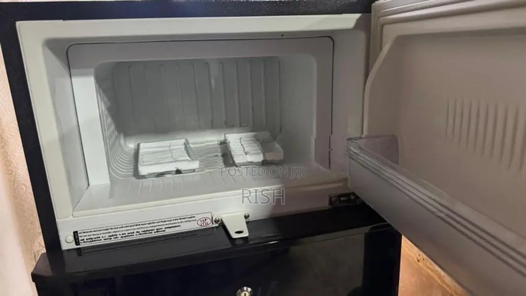 Innovex 180L Double Door Fridge