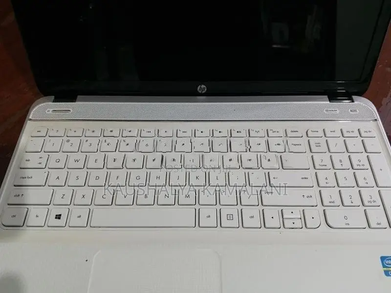 I5 10th Gen 8GB Ram 224GB Storage