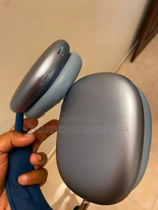 Apple AirPods Max