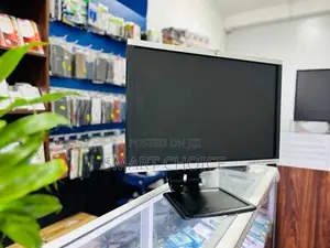 24" Inch HP Wide Monitor