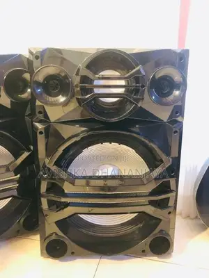SUBWOOFER