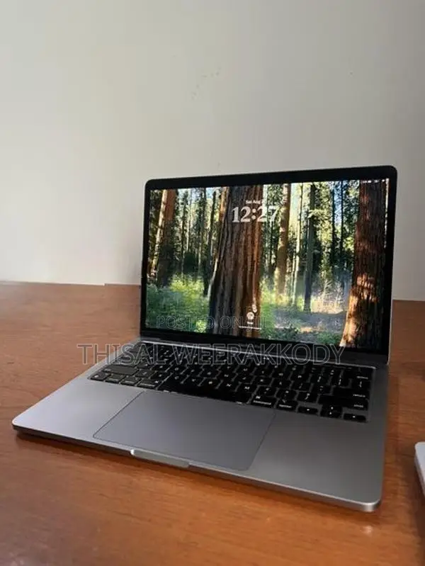 Apple MacBook Pro 13 M1