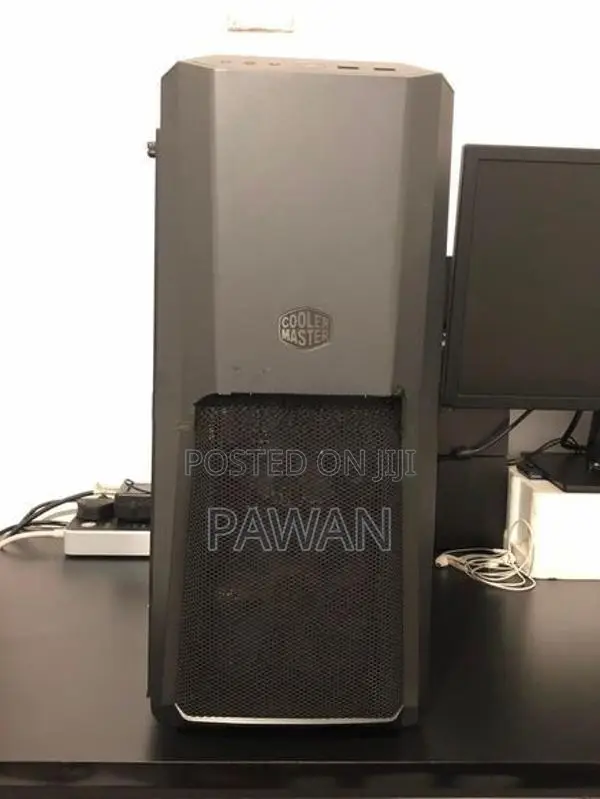 Cooler Master MasterBox MB500 RGB Mid-Tower Case
