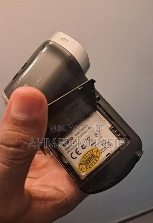 Sanyo Xacti Camera