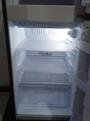Sisil Refrigerator