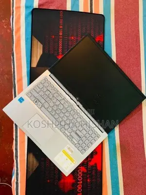 Asus Vivobook15 Laptop