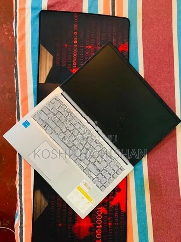 Asus Vivobook15 Laptop