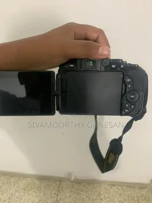 Nikon d5500 with Kit Lens 18-55