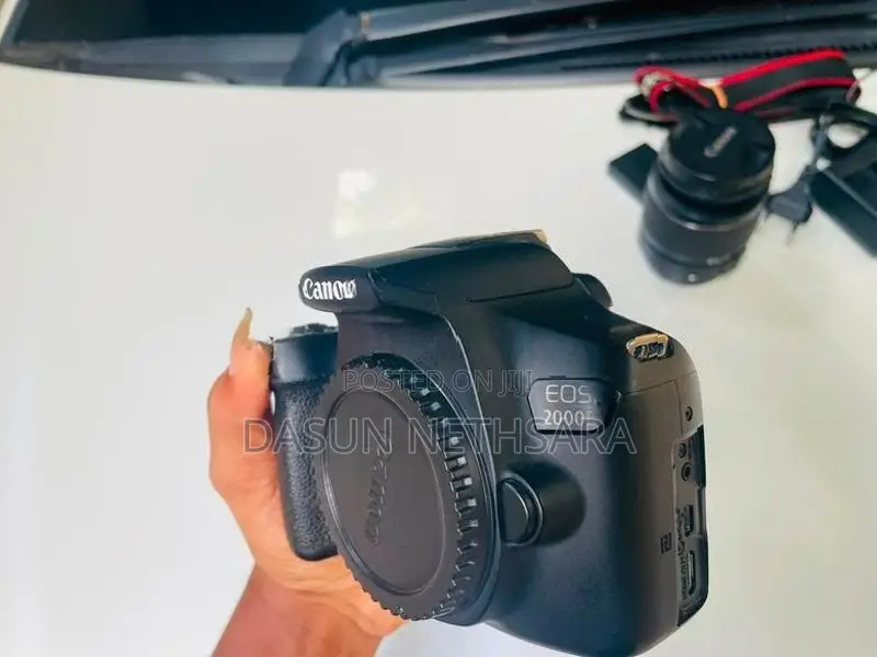 EOS Canon 2000d