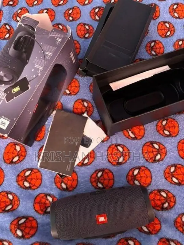 JBL Chargeessential