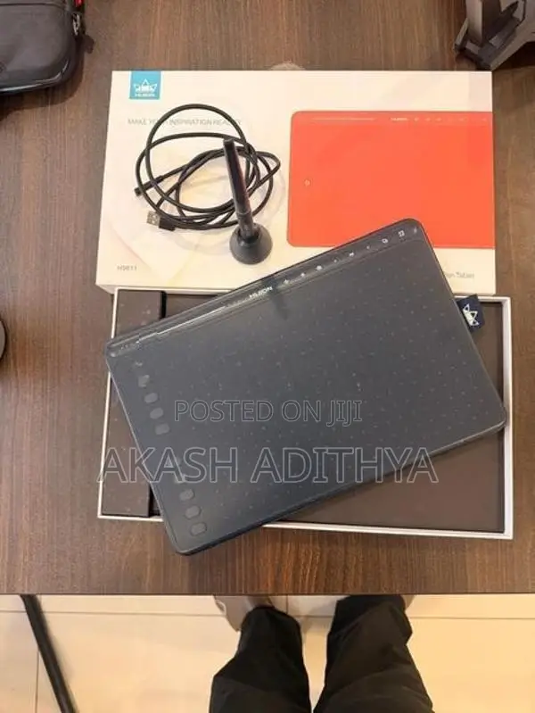HS611 HUION GRAPHIC PAD