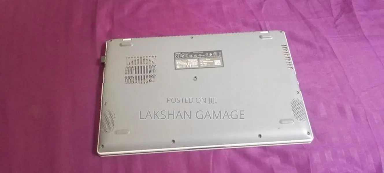 Asus Laptop i3 10th gen