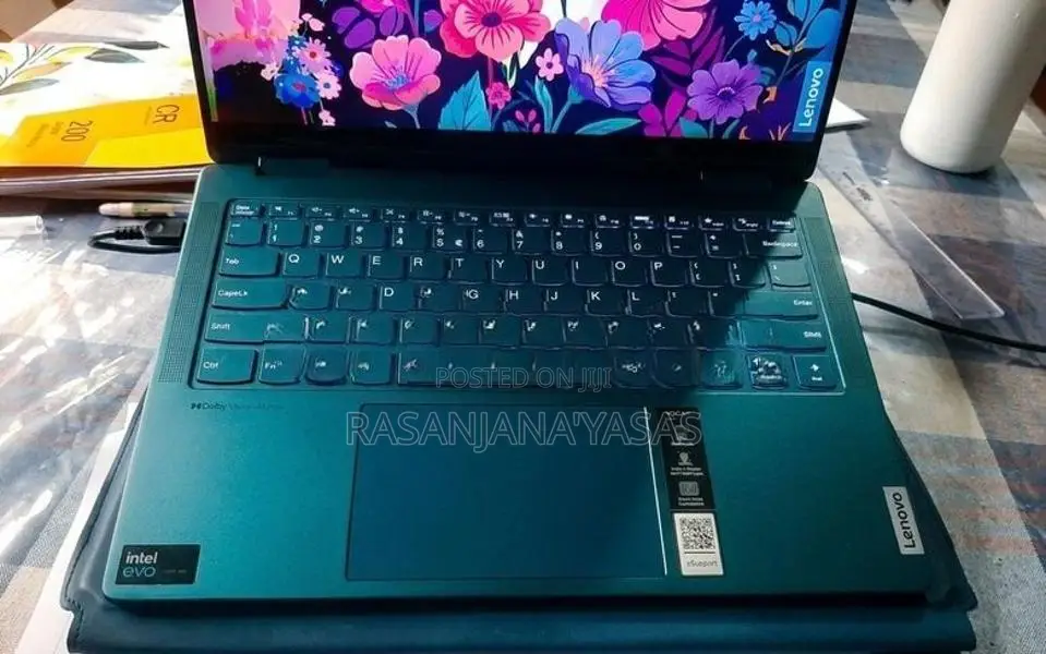 Lenovo Yoga Core Ultra 7 155H OLED With Stylus Pen