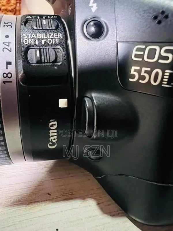 Canon 550D With 18-55 Mm Lens